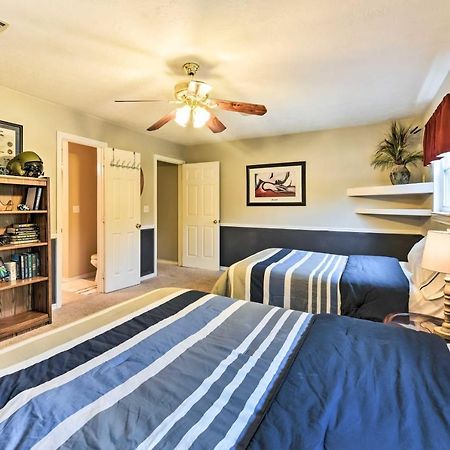 Quiet Lake Conroe Townhome With 2 Boat Slips! Willis Екстер'єр фото