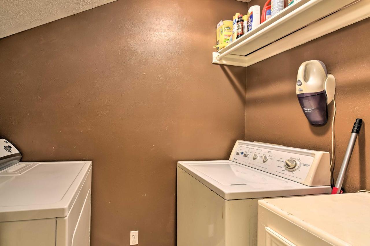 Quiet Lake Conroe Townhome With 2 Boat Slips! Willis Екстер'єр фото