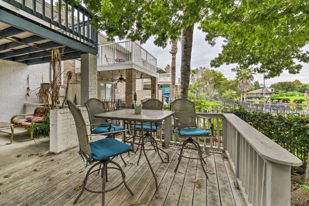 Quiet Lake Conroe Townhome With 2 Boat Slips! Willis Екстер'єр фото